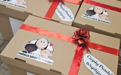 Pakujemy kartony na&nbsp;ciepły posiłek wigilijny