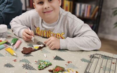 Radosne dekorowanie pierniczków