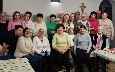 Seniorzy pomagają ubogim!