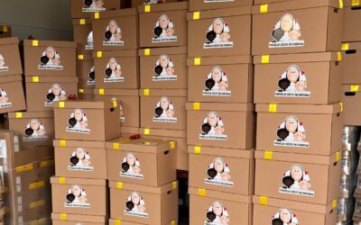 My&nbsp;wiemy, że&nbsp;warto! Pakowanie paczek dla potrzebujących